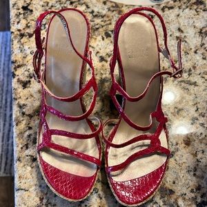 Stuart Weitzman | 8.5M